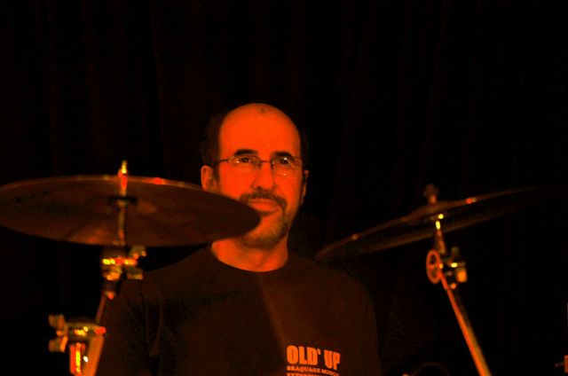 Bruno Cebrian  la batterie.